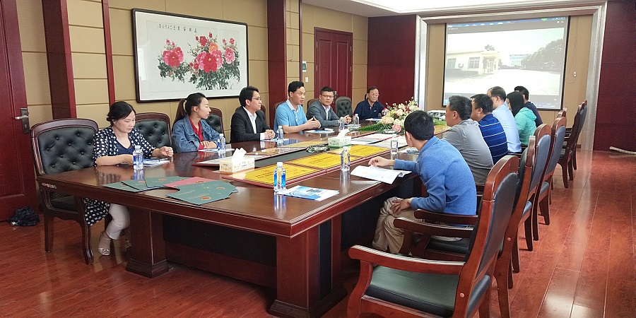 長沙湘一機(jī)械有限公司,長沙環(huán)衛(wèi)設(shè)備制造,長沙環(huán)衛(wèi)設(shè)備銷售,保潔項目